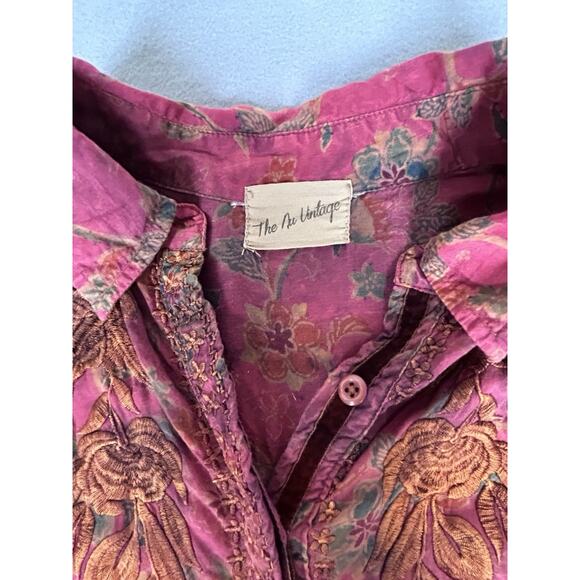 The Nu Vintage Womens Sz S Button Front Floral Roses embroidered Top - Picture 3 of 6